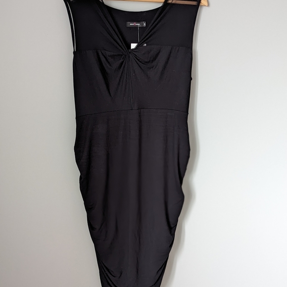 Maternity dress - Picture 2 of 3